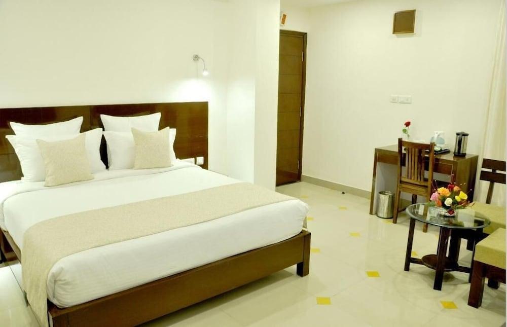 Hotel Yulia- Le Amour Inn Dzsaipur Kültér fotó